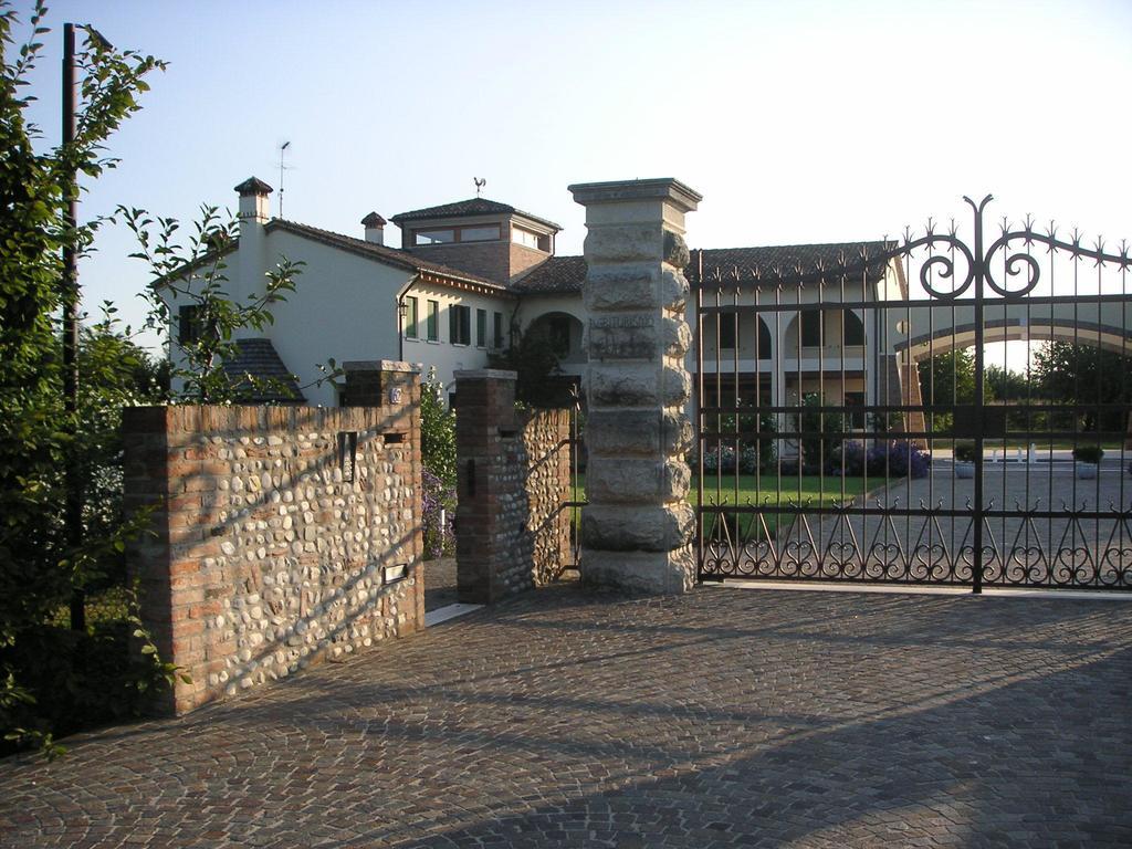 Agriturismo Due Torri Montebelluna Εξωτερικό φωτογραφία