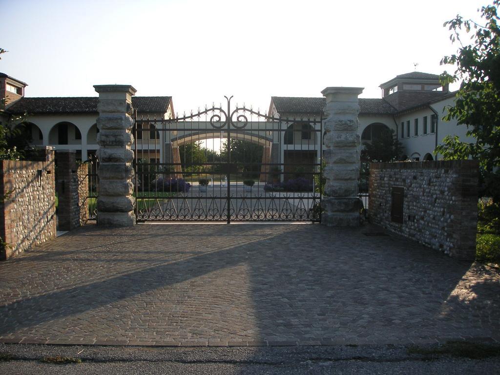 Agriturismo Due Torri Montebelluna Εξωτερικό φωτογραφία